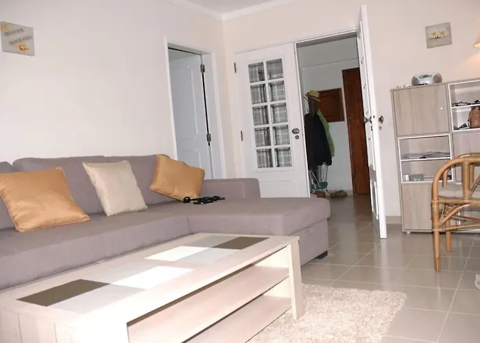 Apartman Lovely 1 Bedroom In Da